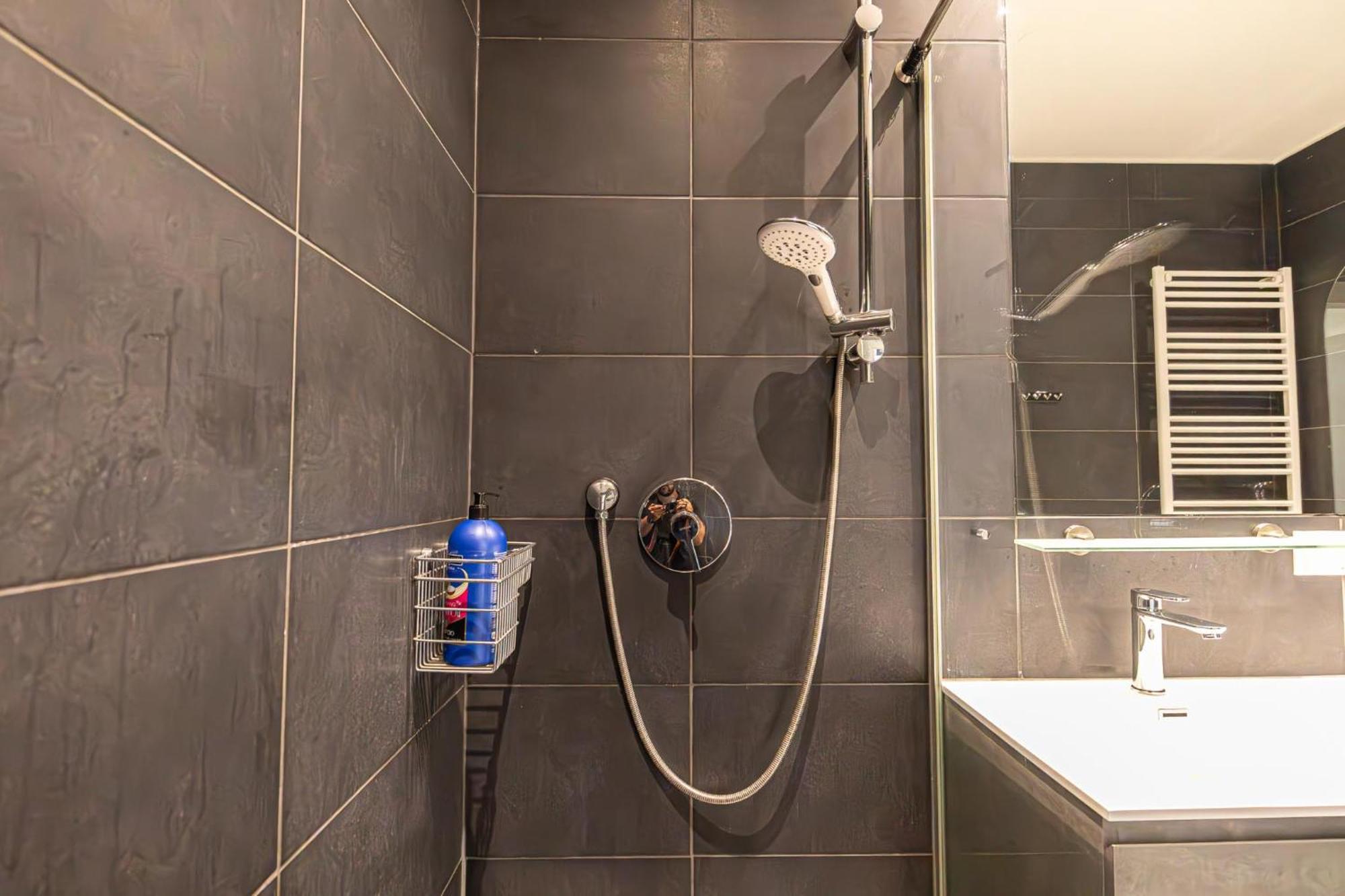 Modern 1br & 1lr In Viennas Downtown Apartment Wien